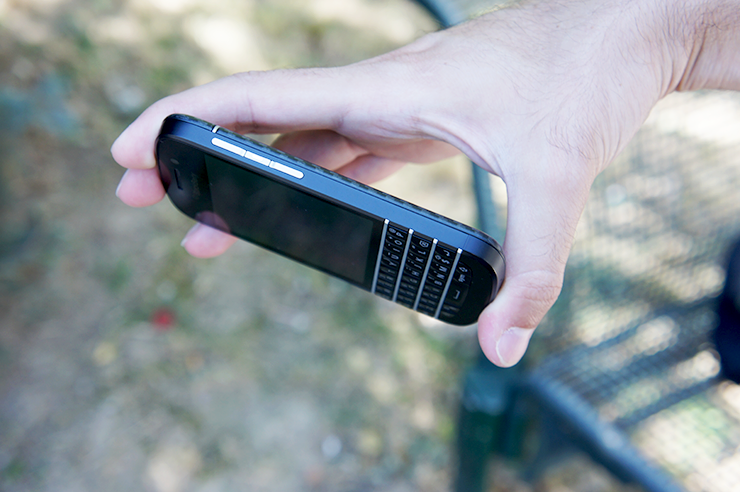 BlackBerry-Q10-(4).png